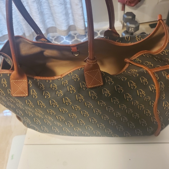 Dooney & Bourke Black and Brown Tote Bag - Picture 3 of 8